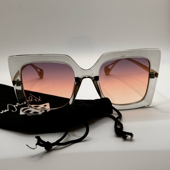 Brianna Cannon sunglasses 50-22-140 Grey translucent frames pink gradient lenses - Picture 2 of 8